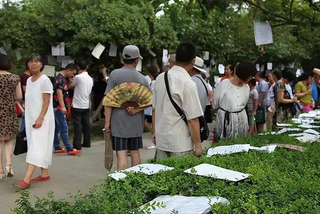 入相亲角大龄剩女强烈反对！PG麻将胡了大量外国女孩涌(图20)